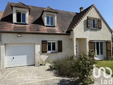 Maison traditionnelle à Moret-Loing-et-Orvanne (77250)