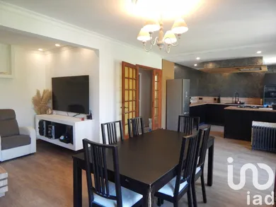 House in Maintenon (28130)