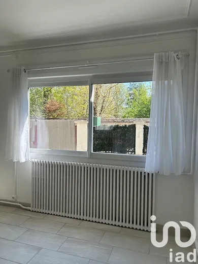Maison de ville à Saint-Julien-les-Villas (10800)