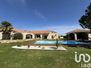 Maison d'architecte à Buxerolles (86180)