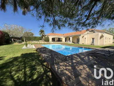 Maison d'architecte à Buxerolles (86180)