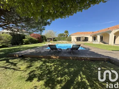 Maison d'architecte à Buxerolles (86180)