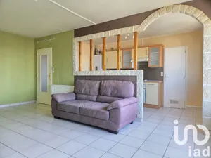 Apartment at Troyes (10000)