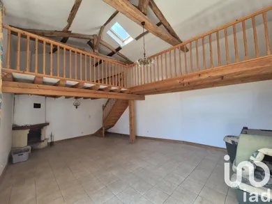 Maison de campagne à Brux (86510)