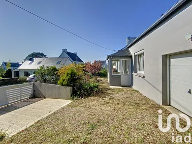 House at Plougasnou (29630)