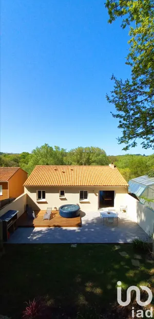 House at  La Varenne, Orée d'Anjou (49270)