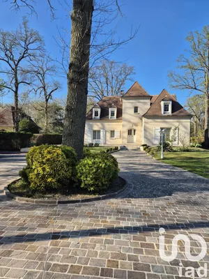 Maison à Lamorlaye (60260)