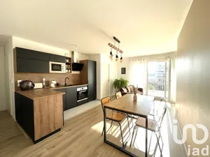 Apartment at Bondoufle (91070)