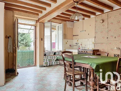 Maison de campagne à Brosses (89660)