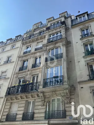 Apartment at Paris (75017)