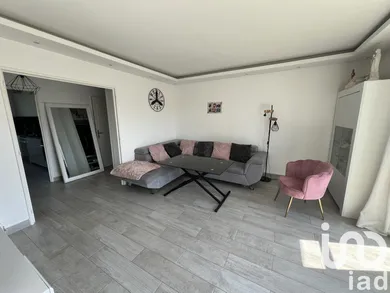Apartment at Écouen (95440) — 3/9
