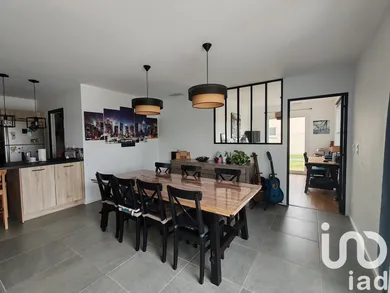 House at Camps-sur-l'Isle (33660) — 2/8