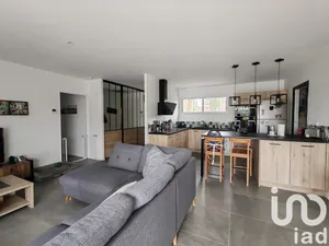 Maison à Camps-sur-l'Isle (33660)