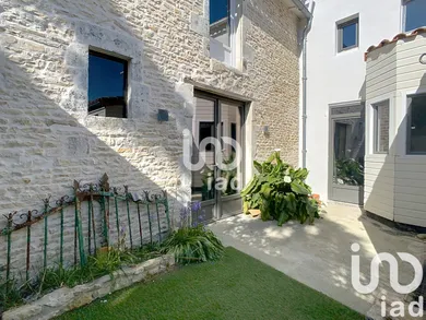 Maison traditionnelle à LA COUARDE SUR MER (17670)