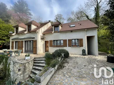 House at Boissise-la-Bertrand (77350)