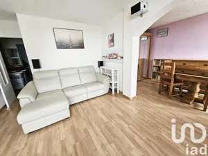 Apartment at Valenton (94460)