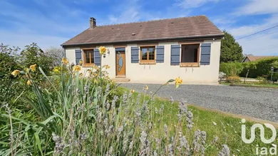 Traditional house at Talmontiers (60590)
