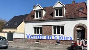 Traditional house in Ailly-sur-Somme (80470)