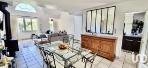 House at Saint-Prix (95390)