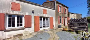 Maison de village à Villeneuve-la-Comtesse (17330)