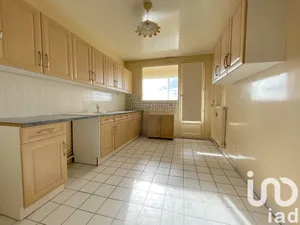 Apartment at Reims (51100)
