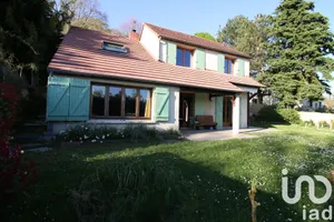 House at Gif-sur-Yvette (91190)