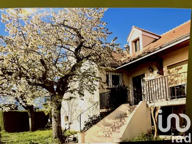 Maison d'architecte à Courtenay (45320)