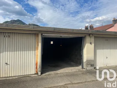 Garage in Grenoble (38000)