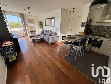 Apartment at Argenteuil (95100)