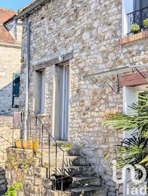 Maison de village à Davron (78810)