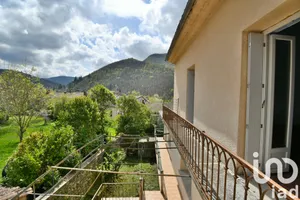 Maison de village à Avèze (30120)