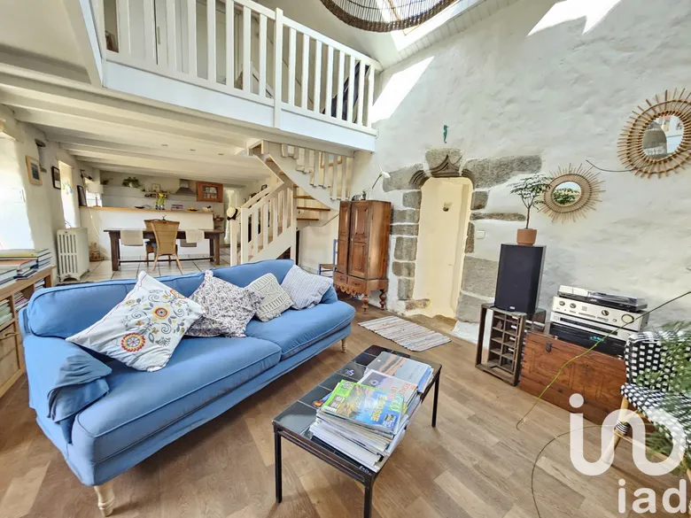 Maison 4 pièces 160 m² · à Mahalon · 160 m² · 367 000 €