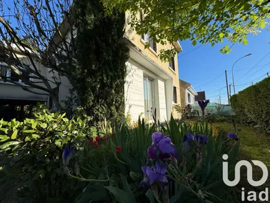 Maison traditionnelle à Savigny-sur-Orge (91600)