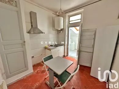 Building at La Seyne-sur-Mer (83500) — 12/14