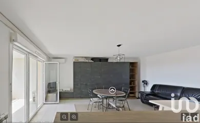 Apartment in Saint-Raphaël (83700)