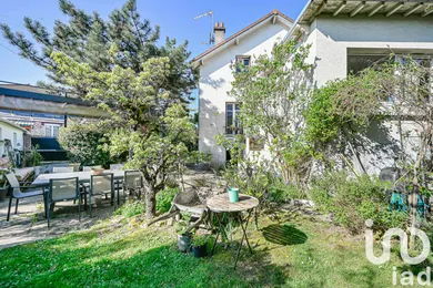House at Eaubonne (95600)