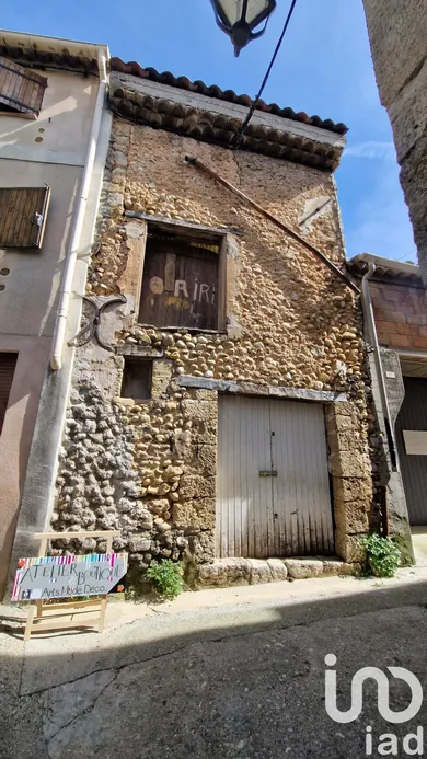 Parking at Valensole (04210)