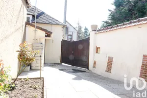 Village house at Jouy (28300)