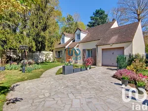 Maison à Fontenay-Trésigny (77610)