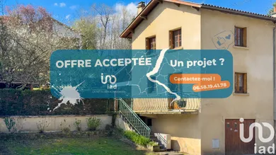 Village house at Cransac (12110)