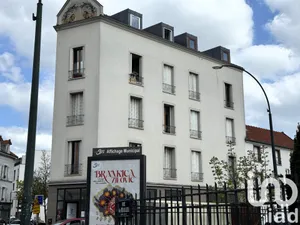Apartment at Saint-Maur-des-Fossés (94100)