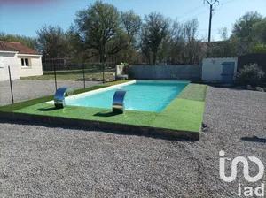 Maison traditionnelle à Grèzes (46320)