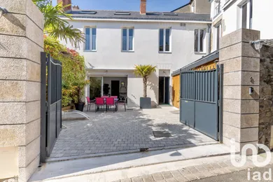 Triplex at Le Pouliguen (44510)