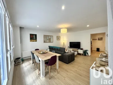 Maison de ville à Saint-Gilles (30800)