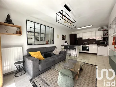 Apartment at Antony (92160)