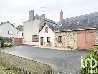 Maison à Andouillé (53240)