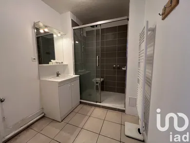 Apartment at Troyes (10000) — 10/14