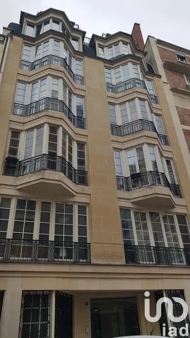 Appartement à Paris (75015)