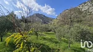 Maison de campagne à La Cadière-et-Cambo (30170)