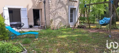 Apartment at D'Huison-Longueville (91590)